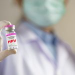 راهنمای کامل واکسن پاپیلوما (HPV): زمان مناسب تزریق