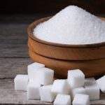 از کجا بفهمیم بیش از حد قند مصرف می‌ کنیم؟ بررسی علائم پنهان زیاده‌ روی در مصرف شکر