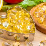 آیا امگا ۳ برای همه افراد عاری از ضرر است؟ بررسی جوانب مصرف این مکمل پرطرفدار
