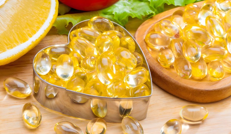 آیا امگا ۳ برای همه افراد عاری از ضرر است؟ بررسی جوانب مصرف این مکمل پرطرفدار