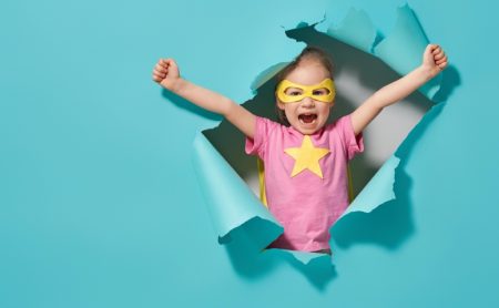 چگونه تاب‌ آوری کودکان را در شرایط بحرانی تقویت کنیم؟