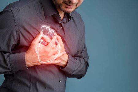 چهار علامت قلبی که هرگز نباید نادیده گرفته شوند