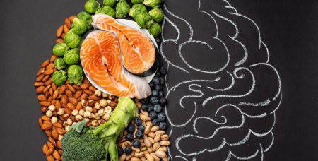 ۱۰ خوراکی برتر برای افزایش تمرکز و تقویت عملکرد ذهنی در طول روز