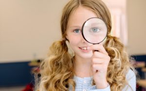 درمان تنبلی چشم: بازگرداندن بینایی با بی حس کردن موقت شبکیه چشم