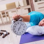 اولویت سلامت در روزهای شلوغ: خواب کافی یا ورزش؟