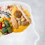 تغذیه و نقش آن در مدیریت احساسات: چگونه غذا می‌تواند حال و هوای ما را تغییر دهد؟