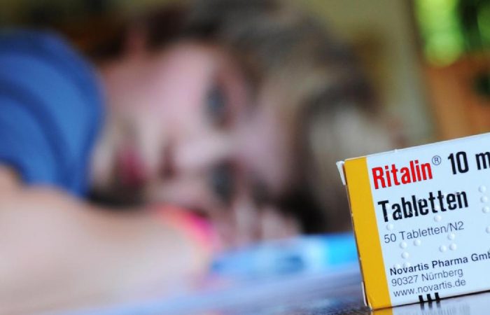بررسی علمی تاثیر ریتالین بر تمرکز و عملکرد تحصیلی
