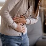 معده‌ درد عصبی چیست و چگونه با آن مقابله کنیم؟