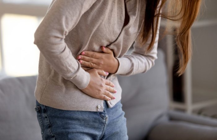 معده‌ درد عصبی چیست و چگونه با آن مقابله کنیم؟