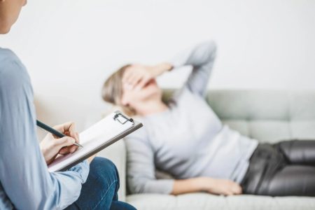 چارچوب های بنیادین درمان و مداخلات روان شناختی در سلامت روان معاصر